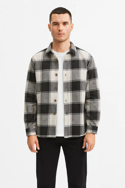 Avluda Modern Oduncu Gömlek X #YENİSEZON